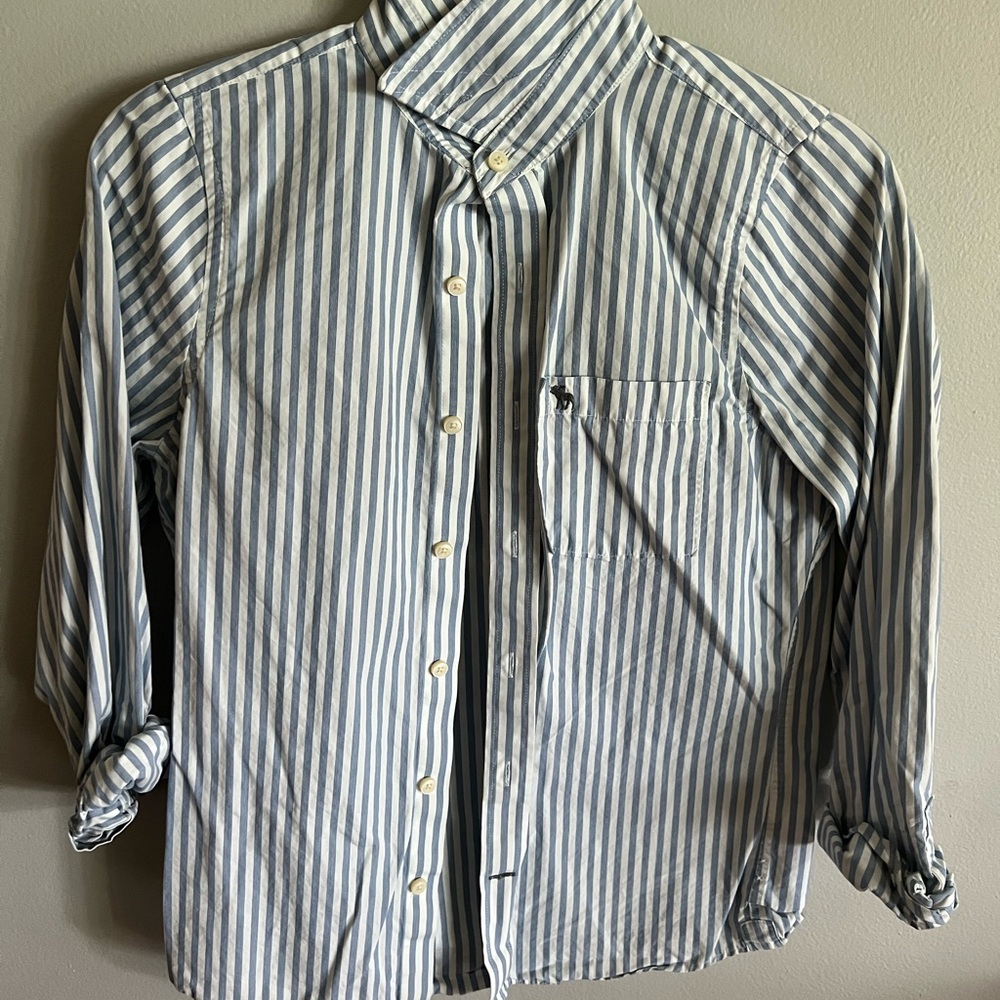 Abercrombie & Fitch Button Up